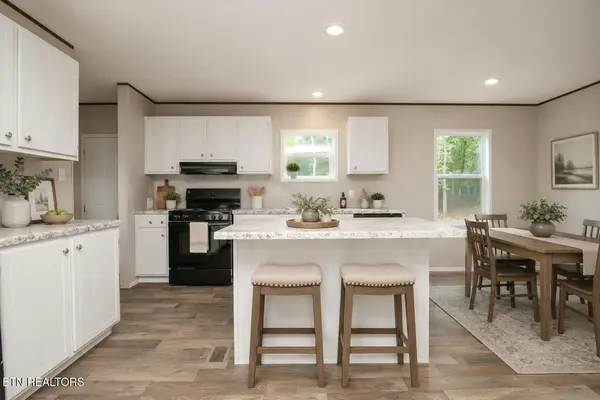 310 Valley Drive, Loudon, TN 37774