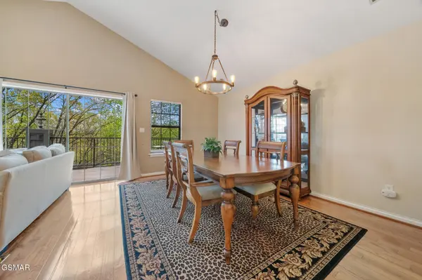 405 Maggie Mack Lane, Sevierville, TN 37862