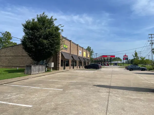 2680 Trenton Rd, Clarksville, TN 37040