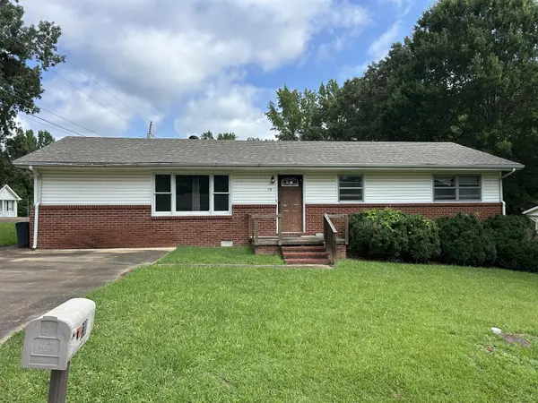 130 Mimosa St, Camden, TN 38320