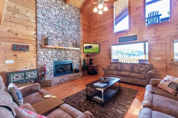 2466 Bryan Road, Sevierville, TN 37862
