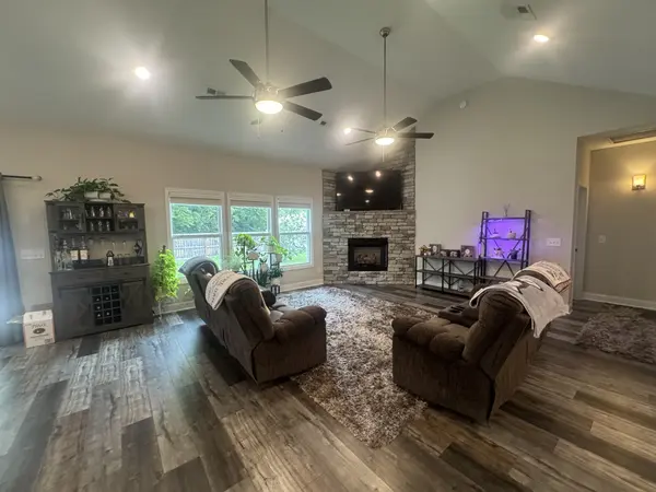 280 Bluebriar Trce, Clarksville, TN 37043
