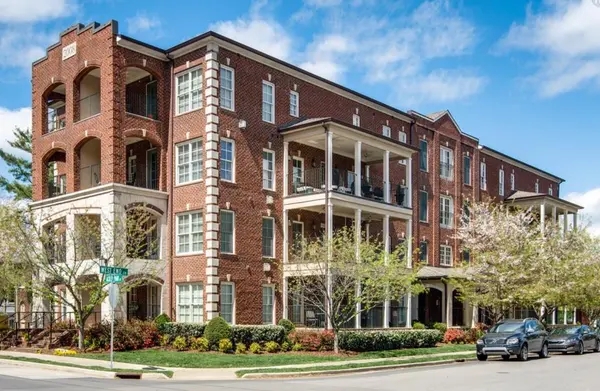 3210 W End Cir #103, Nashville, TN 37203