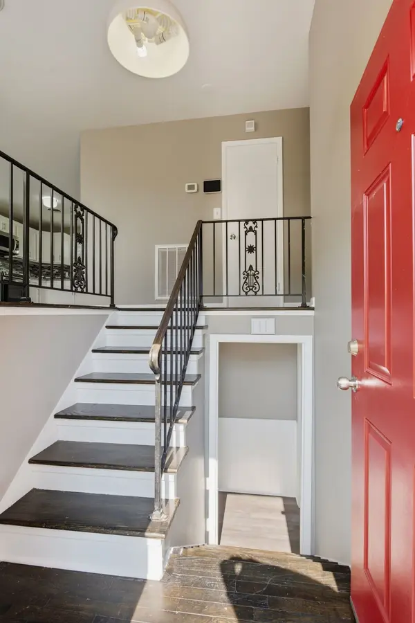 3241 Mayer Ln, Nashville, TN 37218