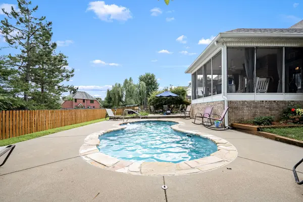3084 Vicwood Dr, Murfreesboro, TN 37128