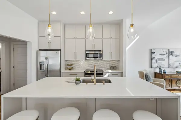 395 Monroe St, Nashville, TN 37208