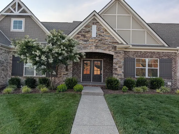 250 Cloverbrook Way, Gallatin, TN 37066
