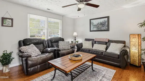 625 S Asbury Drive #11, Pigeon Forge, TN 37863