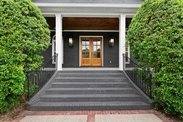 2245 Oakleaf Dr, Franklin, TN 37064