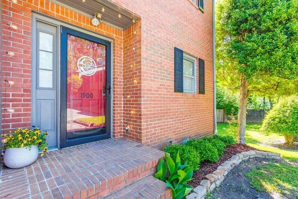 1900 Meadowbrook Circle #NW, Dalton, GA 30720