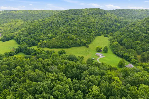 5023 Burt Burgen Rd, Bradyville, TN 37026
