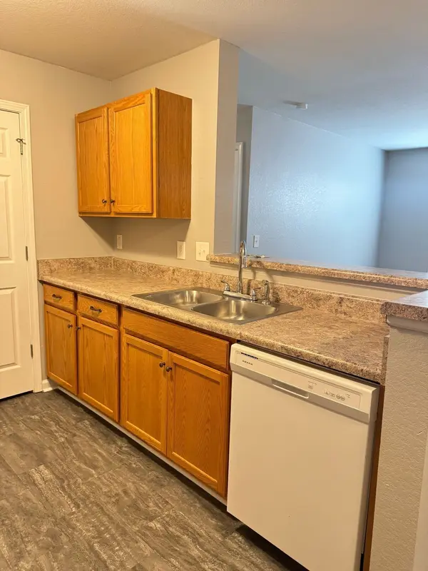 2118 Ringgold Ct #101, Clarksville, TN 37042