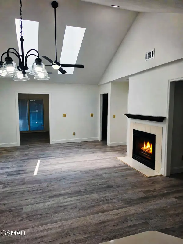716 Sunrise Circle, Sevierville, TN 37862