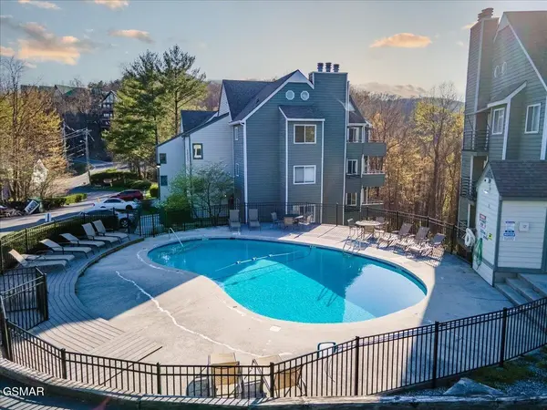 1260 Ski View Drive #1208, Gatlinburg, TN 37738