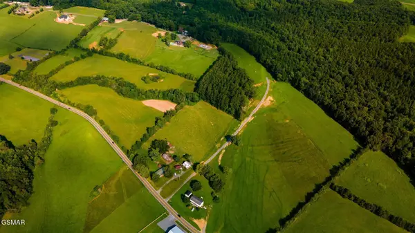 2 Newport Highway, Sevierville, TN 37876