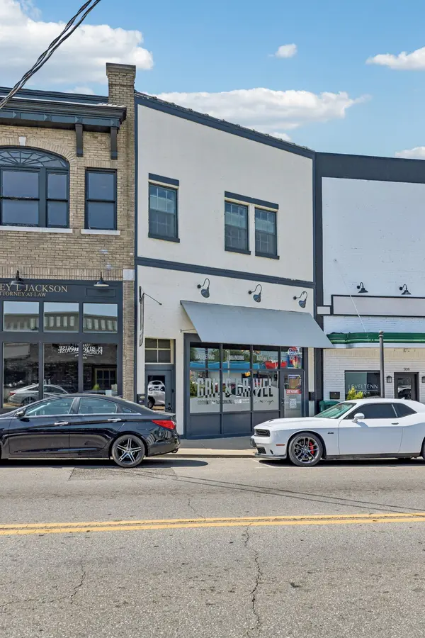 104 W Main St, Lebanon, TN 37087