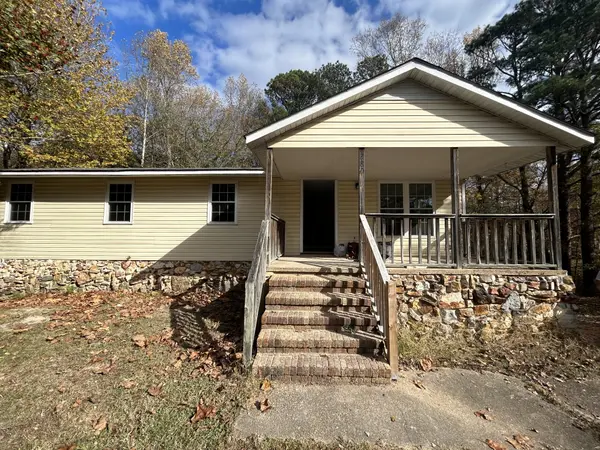 280 Oakdale Rd, Camden, TN 38320