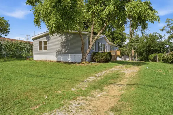 1305 Merritt St, Old Hickory, TN 37138