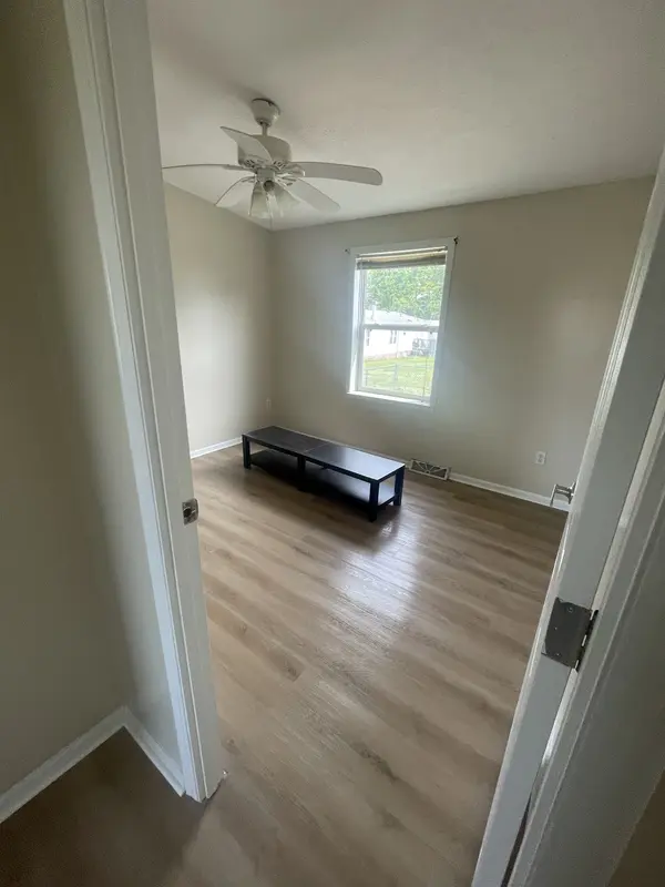 105 Southpark Cir, Gallatin, TN 37066