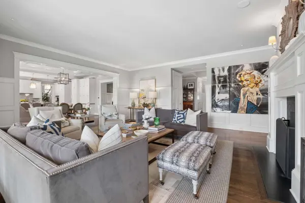 3435 Hampton Ave, Nashville, TN 37215