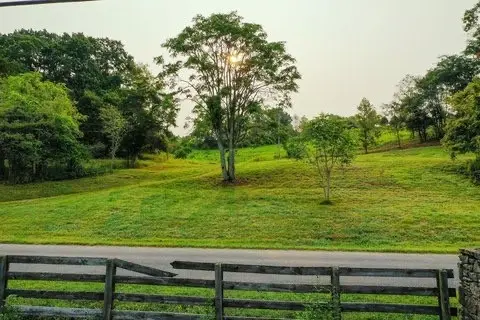 2523 Baptist Church Rd, Culleoka, TN 38451