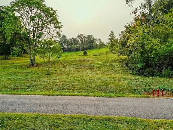2523 Baptist Church Rd, Culleoka, TN 38451