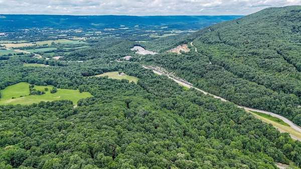 701 Cherokee Ridge Road, Pikeville, TN 37367