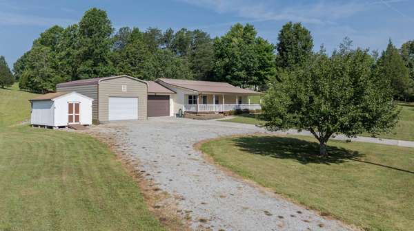 446 Upper Clear Creek Road, Spring City, TN 37381