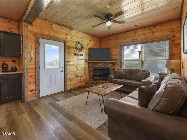 1654 Veterans Boulevard #1, Sevierville, TN 37862