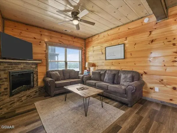 1654 Veterans Boulevard #1, Sevierville, TN 37862