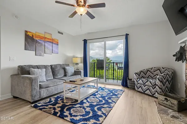 3710 Weber Road #UNIT 104-E, Gatlinburg, TN 37738