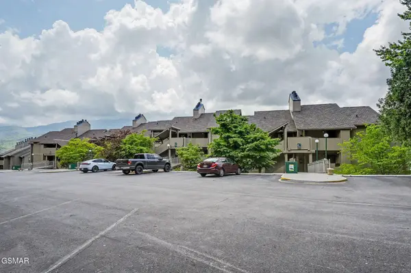 3710 Weber Road #UNIT 104-C, Gatlinburg, TN 37738