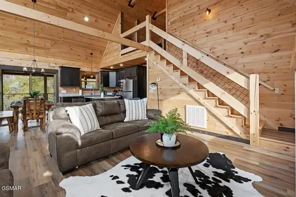 2304 Wingspan Drive, Sevierville, TN 37876