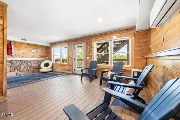 1274 Bear Cub Way #4, Gatlinburg, TN 37738