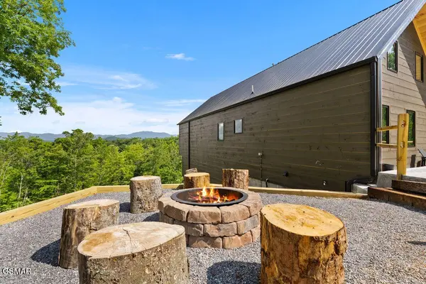 1863 Bluff Ridge Road, Sevierville, TN 37876