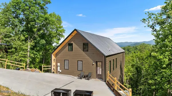 1863 Bluff Ridge Road, Sevierville, TN 37876