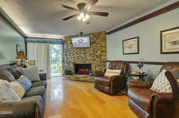 3621 Householder Street #APT 6, Pigeon Forge, TN 37863
