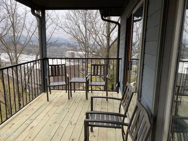 3621 Householder Street #APT 6, Pigeon Forge, TN 37863