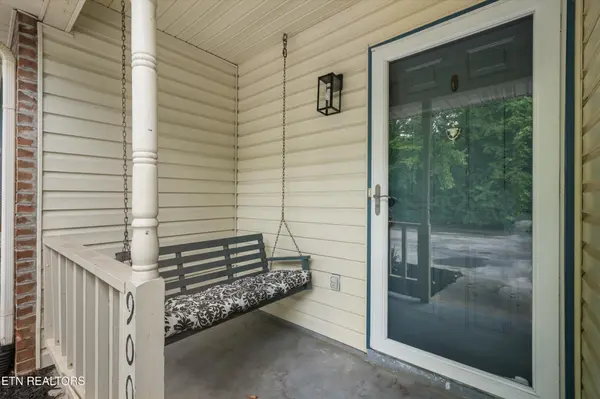 9005 Fountain Brook Lane, Knoxville, TN 37923