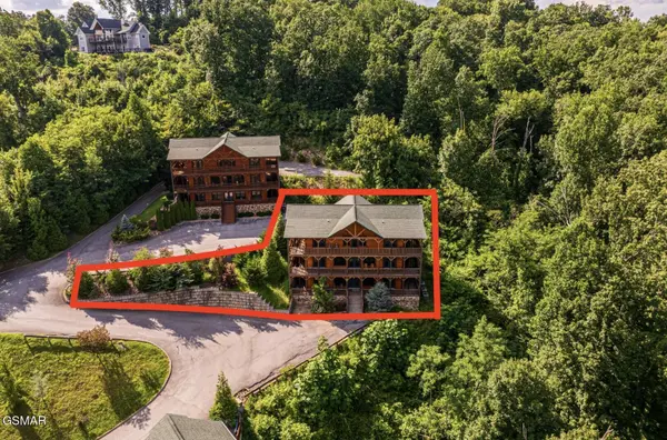 789 Mountain Stream Way, Gatlinburg, TN 37738