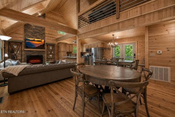 1218 N Baden Drive, Gatlinburg, TN 37738