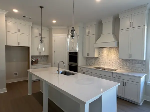 7274 Fairlawn Drive, Fairview, TN 37062