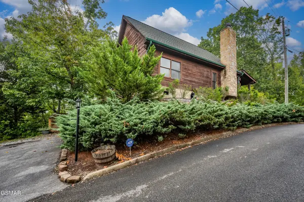2175 Wingspan Drive, Sevierville, TN 37876