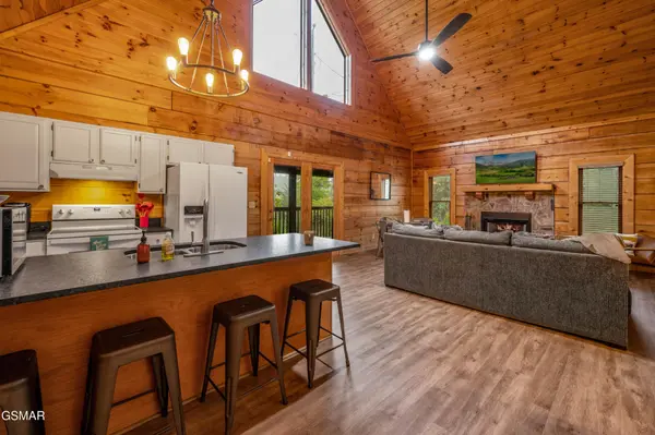 2175 Wingspan Drive, Sevierville, TN 37876