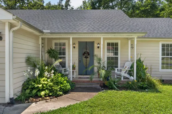 6836 Primm Springs Rd, Lyles, TN 37098