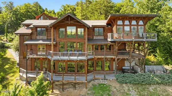 2470 Hackberry Drive, Sevierville, TN 37862