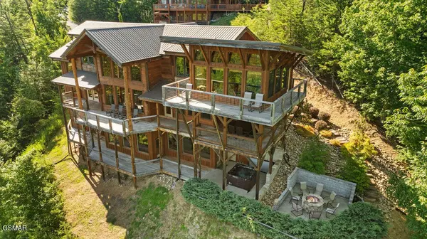 2470 Hackberry Drive, Sevierville, TN 37862