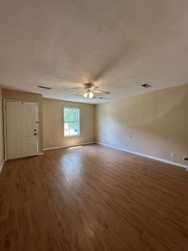 272 Executive Ave #A, Clarksville, TN 37042