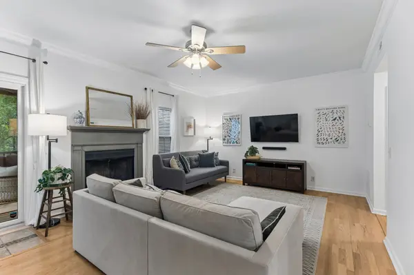 1013 Pleasant View Dr, Nashville, TN 37214