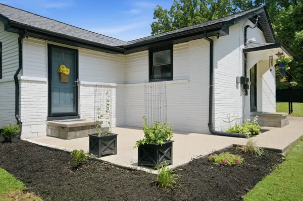 101 Hickory Dr, Dickson, TN 37055